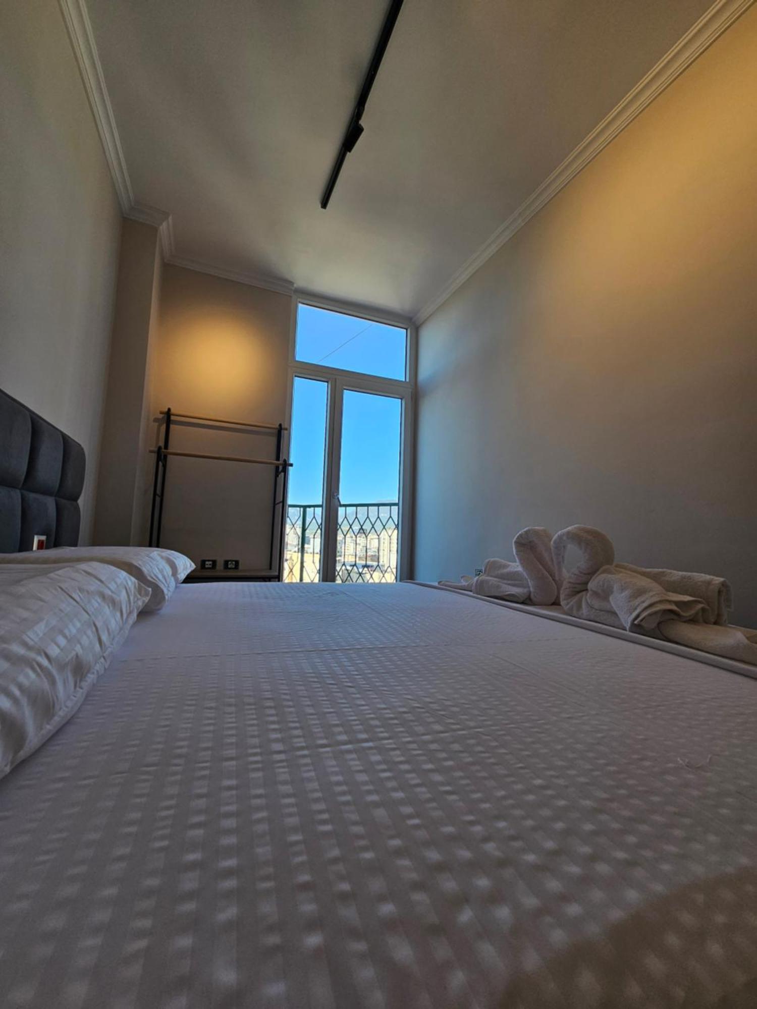 טיראנה Sky Apartaments City Center מראה חיצוני תמונה